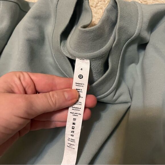 Lululemon perfectly oversized Crewneck silvered blue size 4 - Picture 3 of 3